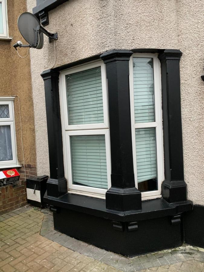 Central Stratford Cozy Double Room London Luaran gambar