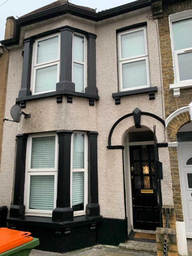 Central Stratford Cozy Double Room London Luaran gambar